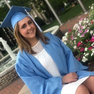 Meet your Posher, Meredith